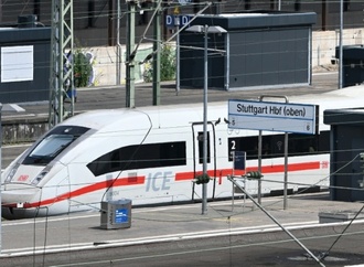 Pünktlichkeit im DB-Fernverkehr im August kaum verbessert