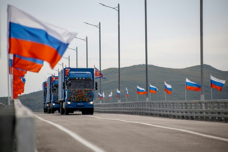Neue Grenzbrücke: Russland und Nordkorea eröffnen erste direkte Straßenverbindung