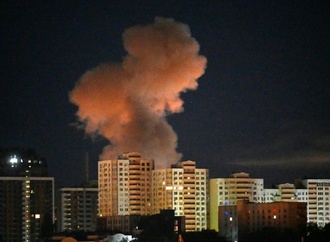 Russland nimmt Angriffe auf Kiew wieder auf - Behörden melden zwei Todesopfer