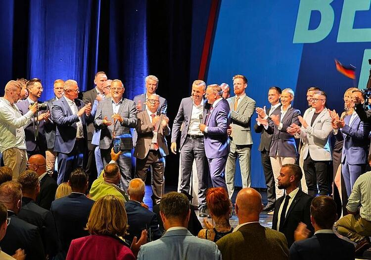 Wagenknecht: Gespräche mit AfD - aber keine Koalition