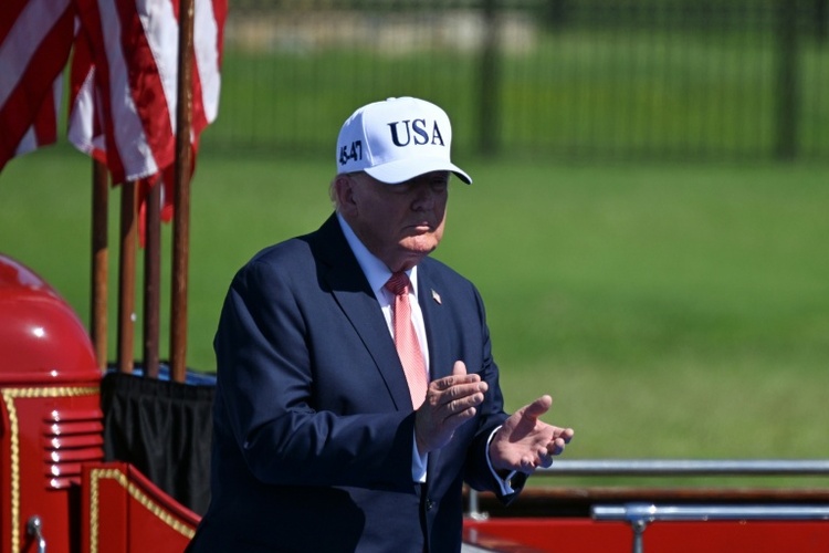 Trump verschärft mit neuen Einfuhrsperren und Zöllen Handelsstreit mit Kanada