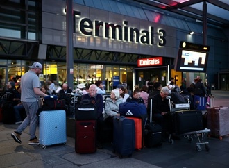 Mehr als 1300 Flugausfälle wegen Störung bei britischer Flugsicherung - Chaos dauert an