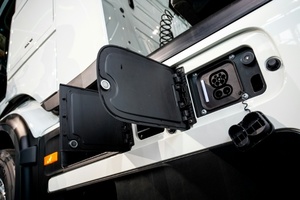 E-Lkw von Mercedes-Benz sollen Amazons Transportnetzwerk nachhaltiger machen