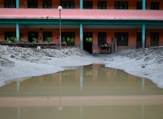 Unicef: Jedes zehnte Schulkind 2025 von klimabedingtem Schulausfall betroffen