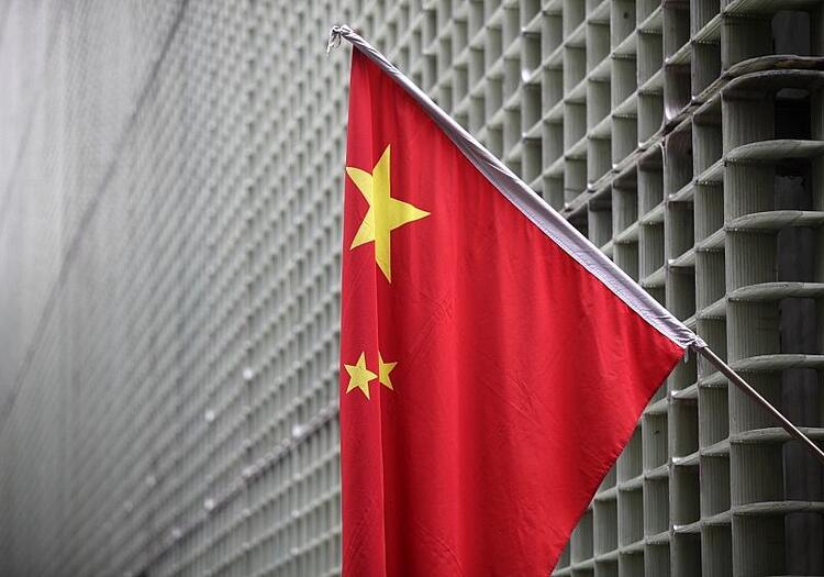 Mindestens 20 Tote bei Brand auf Frachtschiff in China