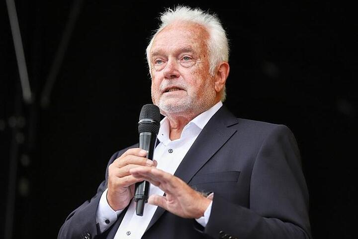 Kubicki warnt vor Spritpreisdeckel