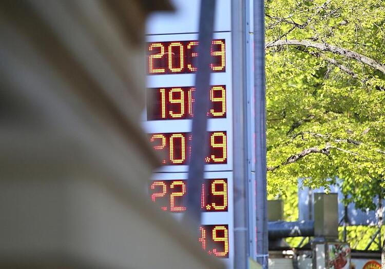 DIW fordert staatliche Maßnahmen gegen hohe Spritpreise