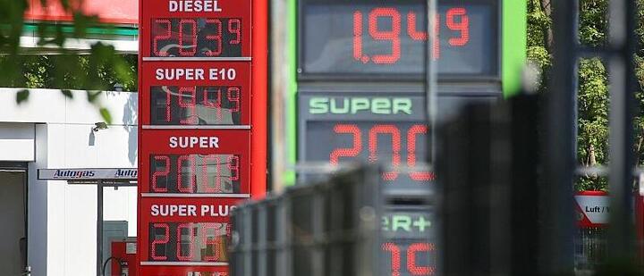 Spritpreise: Reiche erwägt Direktzahlungen für Geringverdiener