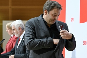 Hohe Spritpreise: SPD fordert Preisdeckel und Übergewinnsteuer