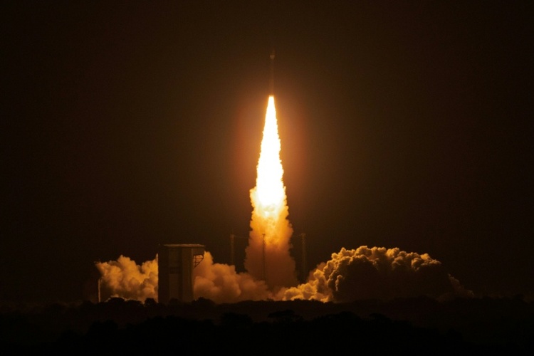 ESA bringt Satelliten zur Erforschung von Klima und Extremwetter ins All