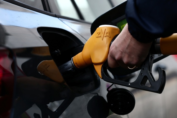 Benzinpreis auf neuem Allzeithoch - Dieselpreis ganz knapp davor