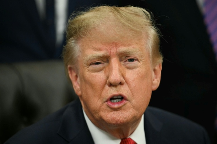Trump setzt neue US-Sanktionen gegen Russland in Kraft