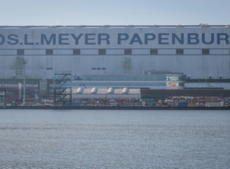 Neuer Chef der Meyer Werft sieht Kreuzfahrtschiffbauer auf gutem Kurs