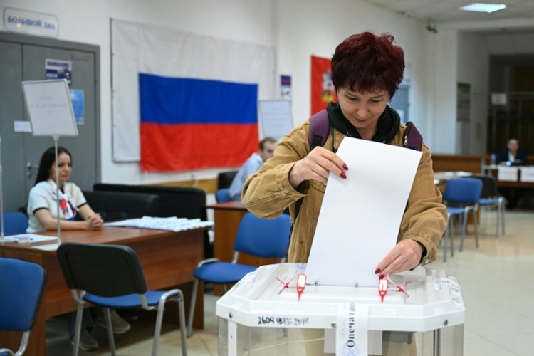 Drohnenangriffe auf Moskau an letztem Tag der Parlamentswahl in Russland