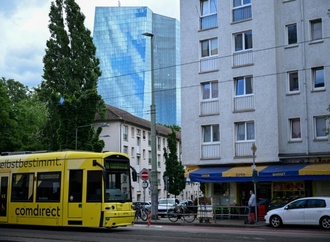 Etwas mehr Fahrgäste im öffentlichen Nahverkehr - Fernverkehr rückläufig