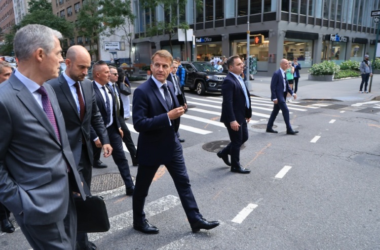 Macron: Gespräch mit Trump über Lage in Ukraine und im Roten Meer 