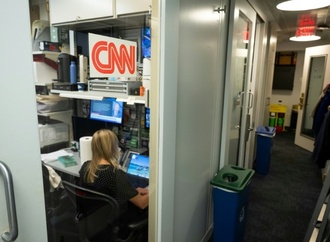 Große US-Sender schränken aus Protest gegen CNN-Hausverbot Trump-Berichterstattung ein