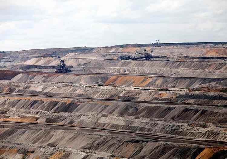 Kabinett beschließt Roadmap für Ausstieg aus fossiler Energie