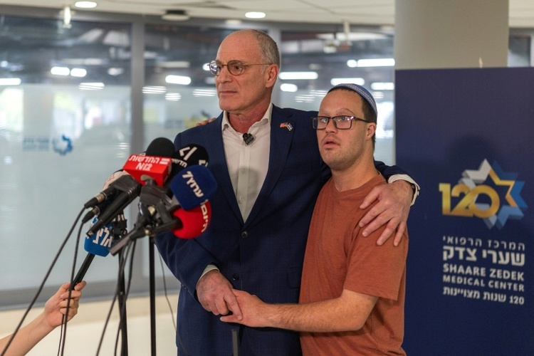 Im Westjordanland verletzter Sohn des israelischen Botschafters schwebt in Lebensgefahr
