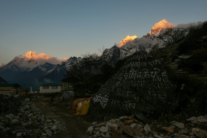 Mindestens zwei Tote bei Lawinenunglück im Himalaya - Suche nach 14 Vermissten