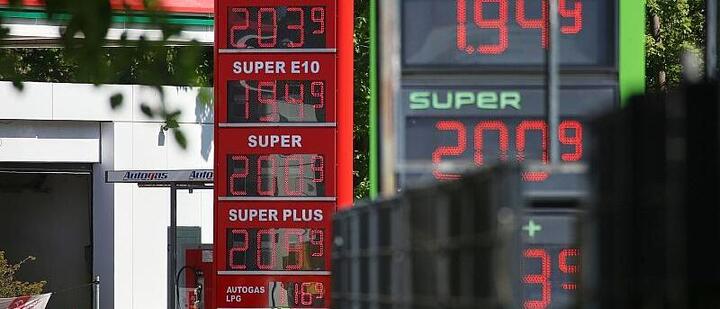 Ifo-Institut: Höhere Energiepreise werden zunehmend weitergegeben