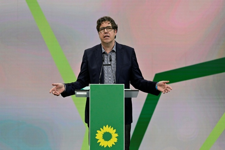 Grüne kritisieren Freigabe von Ölreserven als 