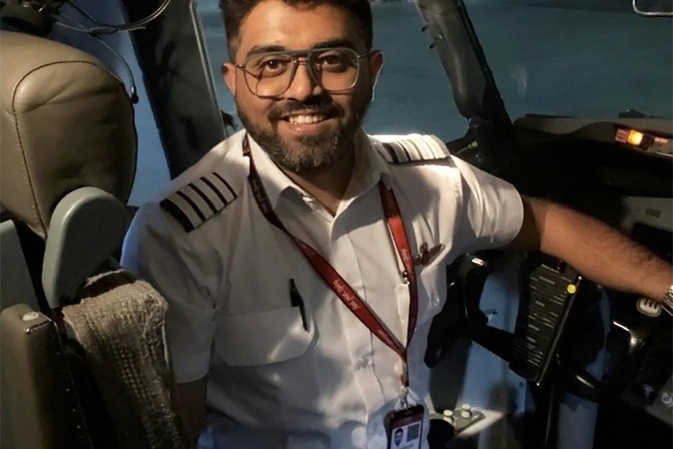''Ein Held für die ganze Welt'': Netanjahu lädt Piloten des Flydubai-Flugs zu Nationalfeiertag ein