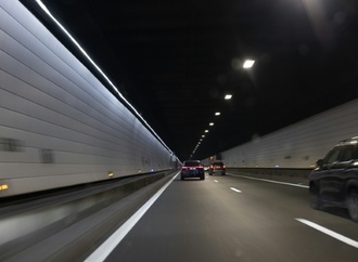 Preisabstand zwischen neuen E-Autos und Verbrennern laut Auswertung geschrumpft
