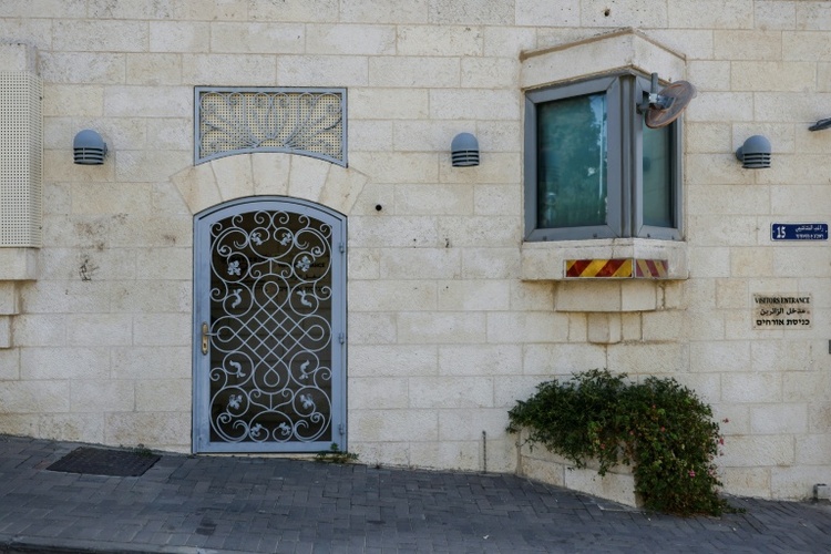 Israel ordnet Abzug von Diplomaten an: Britisches Konsulat in Jerusalem stellt Arbeit ein