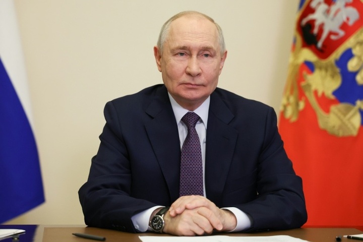 ''Schande'': Schröder erntet mit Putin-Besuch Sturm der Entrüstung