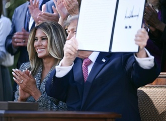 Melania-Initiative: Trump unterzeichnet Dekret für Frauengesundheit