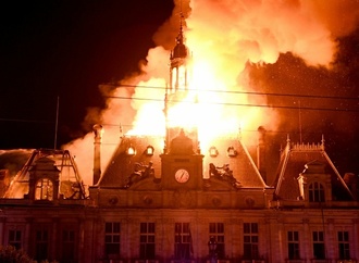 Rathausbrand in Limoges bei Unruhen: Linksradikaler festgenommen