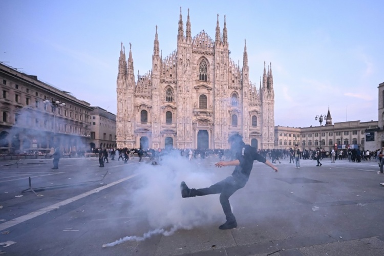 Italienische Regierung schickt nach Ausschreitungen 500 Soldaten nach Mailand