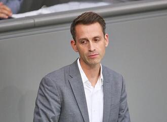 Audretsch nennt 2,8-Grad-Prognose ''Horrornachricht''
