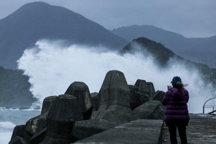 Alarm in Taiwan wegen Taifun 