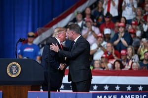 Trump kündigt vor Kongresswahlen Milliarden-Investition von Audi in den USA an