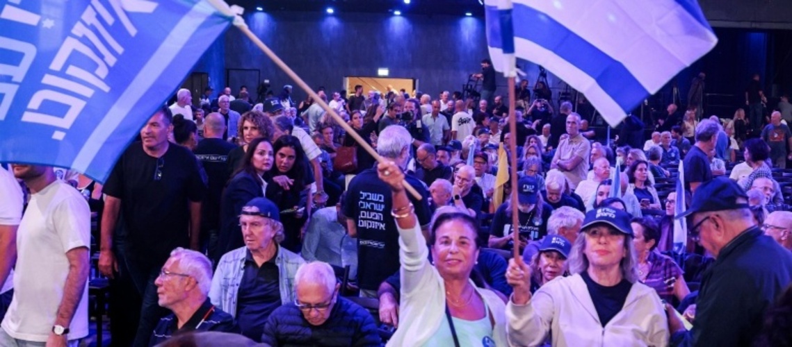 Richtungsentscheidung in Israel: Wahllokale öffnen für Parlamentswahl