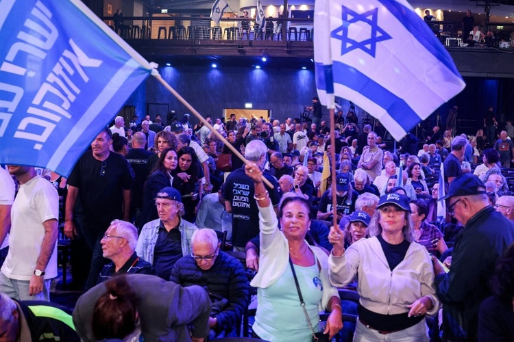 Richtungsentscheidung in Israel: Wahllokale öffnen für Parlamentswahl