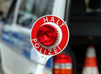Umfrage: Mehrheit für null Promille am Steuer