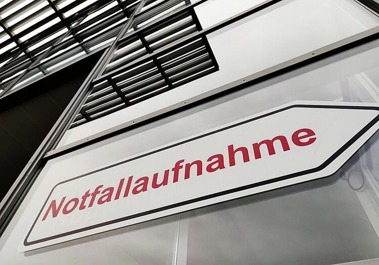 Deutlich mehr ambulante Notfallbehandlungen in Krankenhäusern