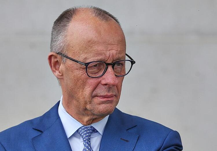 Forsa: Union legt zu - Merz bleibt unpopulär