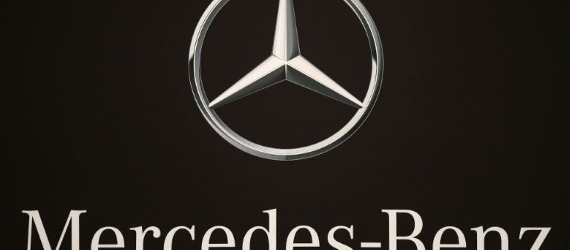 Gewinnmarge von Mercedes' Autosparte im dritten Quartal fast halbiert