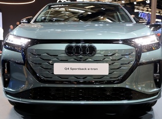 Quartalsgewinn von Audi eingebrochen - Autobauer korrigiert Prognose nach unten